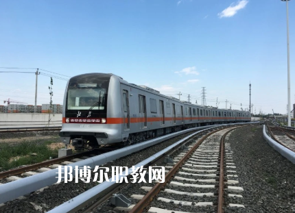 重慶2021年鐵路學校什么專業(yè)好就業(yè)