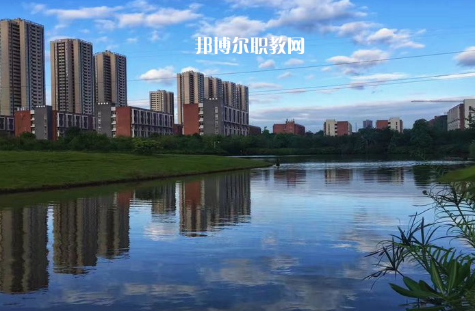 重慶2021年關于鐵路學校的大專學校