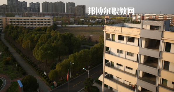 安慶立人中等專(zhuān)業(yè)學(xué)校網(wǎng)站網(wǎng)址
