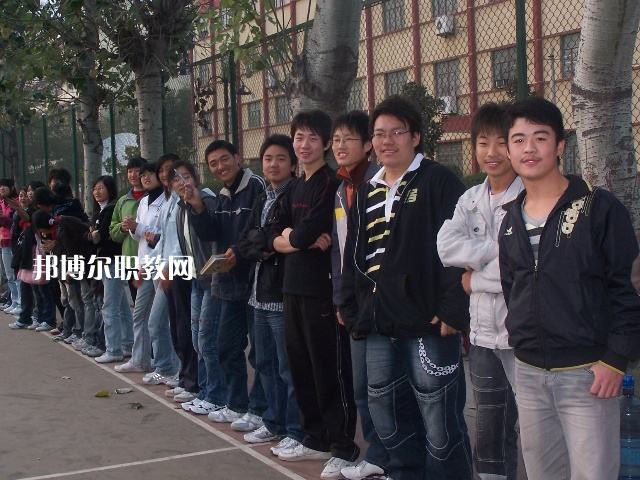 濮陽市油田職業(yè)中等專業(yè)學校怎么樣、好不好