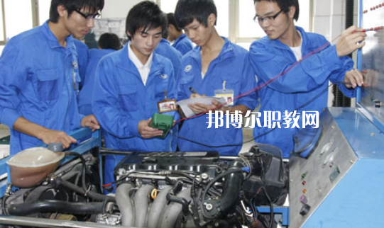 廣東2021年汽修學校多少錢