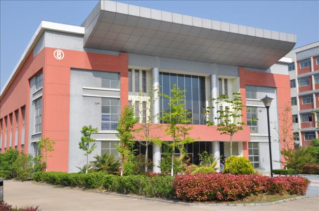 江蘇省東海中等專業(yè)學(xué)校怎么樣、好不好