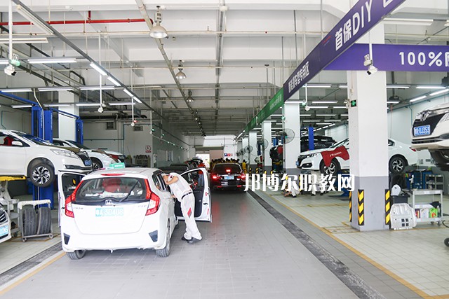 四川2021年汽修學(xué)校讀出來是什么文憑