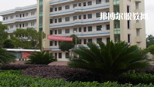 江西2021年初中生上鐵路學校