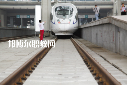 重慶2021年上鐵路學校