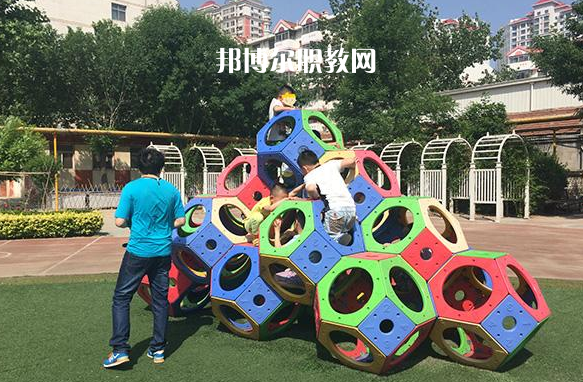 男生上什么幼師學(xué)校好