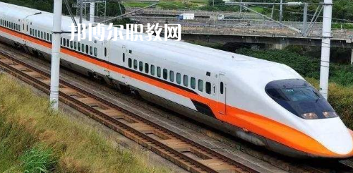 南寧2021年讀鐵路學(xué)?？梢钥即髮W(xué)嗎