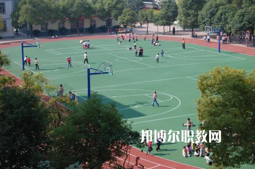 廣元工程技工學(xué)校2021年招生錄取分數(shù)線