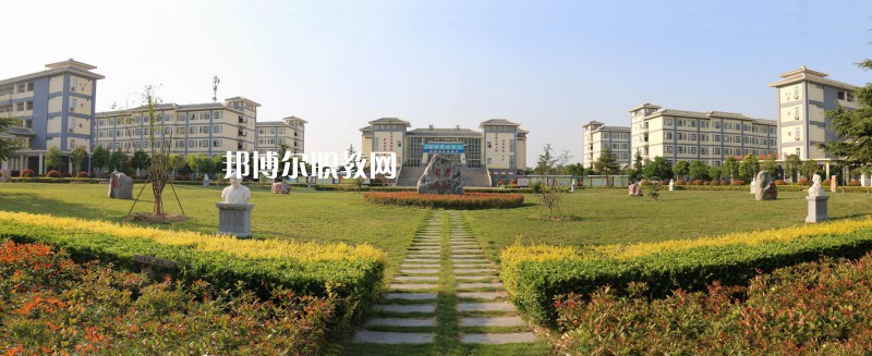 安徽亳州技師學院2021年招生辦聯(lián)系電話