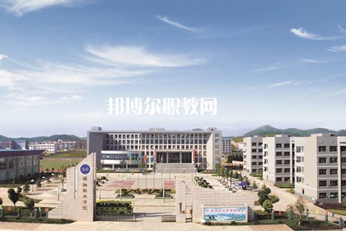 揚州市弘揚中等專業(yè)學校怎么樣、好不好