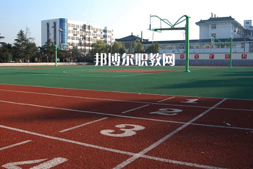 揚州生活科技學(xué)校怎么樣、好不好