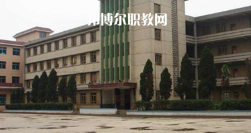 大方縣綜合職業(yè)技術(shù)學(xué)校2021年報(bào)名條件、招生要求、招生對(duì)象