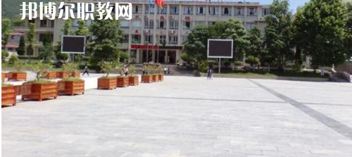 遵義計(jì)算機(jī)學(xué)校怎么樣、好不好