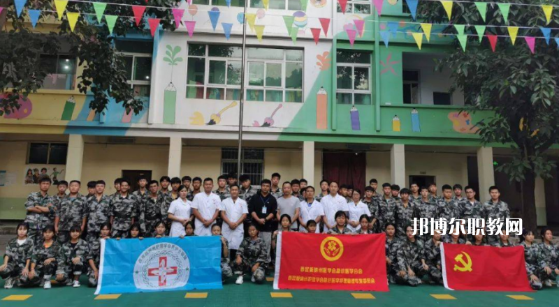 西雙版納經(jīng)濟(jì)管理職業(yè)學(xué)校2021年報(bào)名條件、招生要求、招生對(duì)象