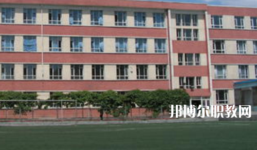 花溪區(qū)職業(yè)教育培訓(xùn)管理中心2021年報名條件、招生要求、招生對象