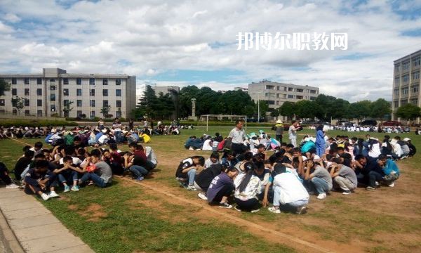 宜良縣職業(yè)高級中學怎么樣、好不好