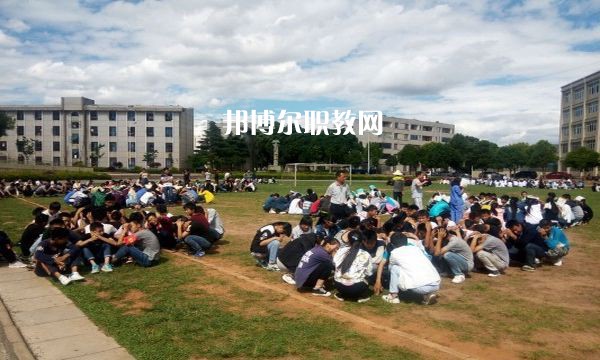 宜良縣職業(yè)高級中學(xué)2021年學(xué)費(fèi)、收費(fèi)多少