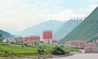 怒江州民族中等專業(yè)學(xué)校怎么樣、好不好