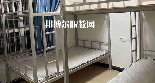 成都市洞子口職業(yè)高級中學(xué)2021年宿舍條件