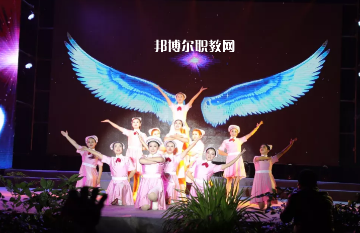 昭通衛(wèi)生學(xué)校2021年學(xué)費(fèi)、收費(fèi)多少