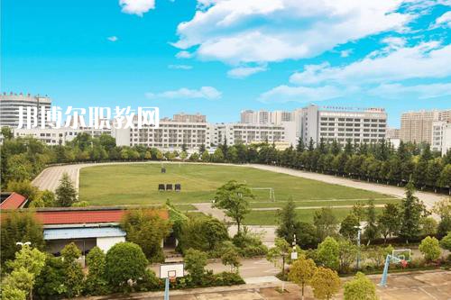 曲靖財經(jīng)學(xué)校2021年報名條件、招生要求、招生對象