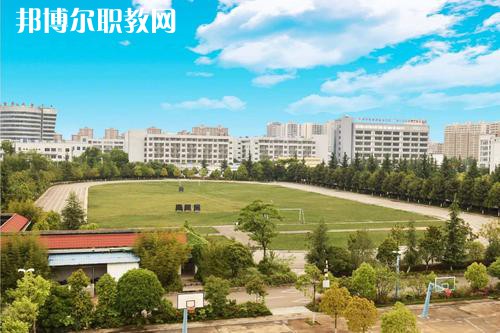 曲靖財(cái)經(jīng)學(xué)校怎么樣、好不好