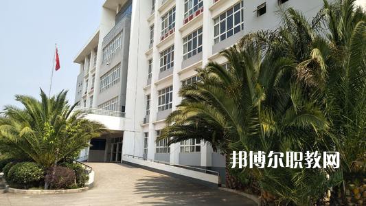 晉寧職業(yè)高級中學2021年報名條件、招生要求、招生對象