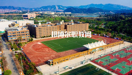 云南藝術(shù)學(xué)校2021年招生錄取分數(shù)線