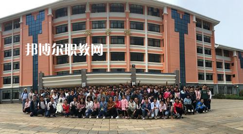 云南民族中等專業(yè)學(xué)校2021年報名條件、招生要求、招生對象