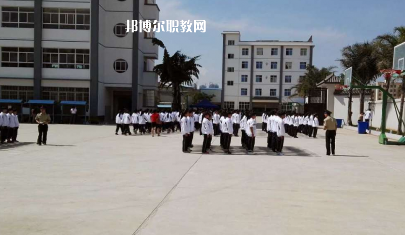 紅河州衛(wèi)生護理學(xué)校2021年招生錄取分數(shù)線