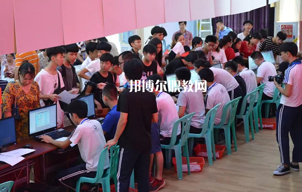 普寧科技職業(yè)技術(shù)學(xué)校怎么樣、好不好
