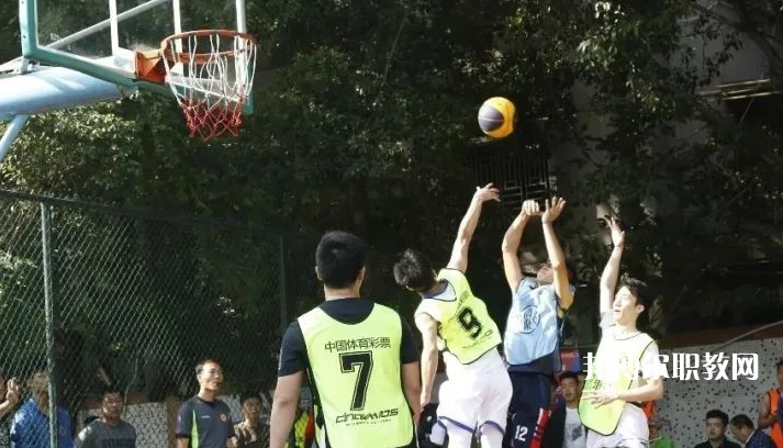 揭陽(yáng)體育運(yùn)動(dòng)學(xué)校2022年報(bào)名條件、招生要求、招生對(duì)象