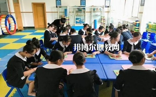 榆中縣職業(yè)教育中心2022年報(bào)名條件、招生要求、招生對象