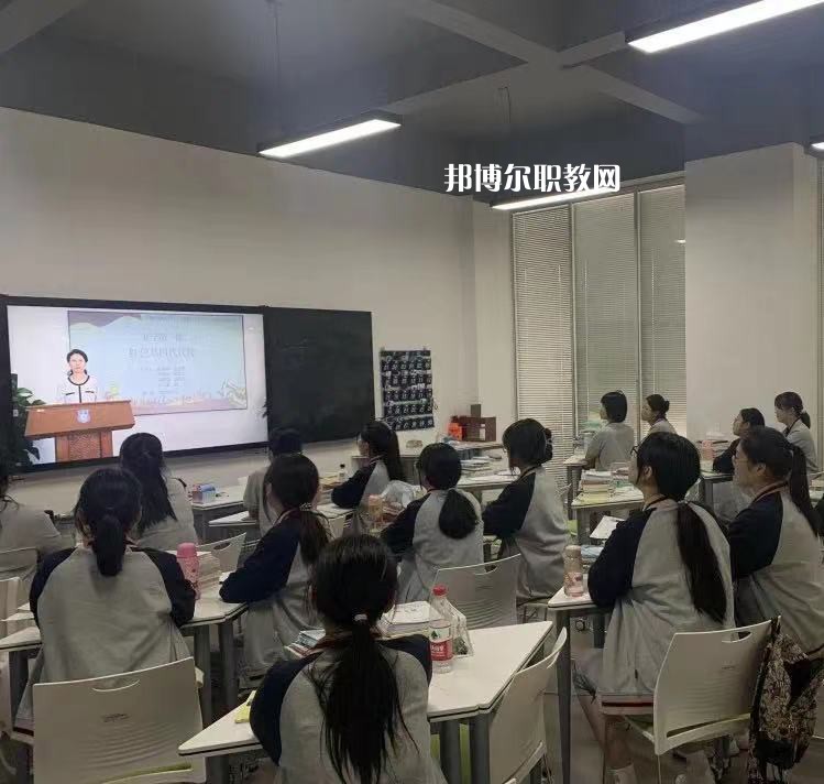 江蘇南京技師學(xué)院2022年報(bào)名條件、招生要求、招生對(duì)象
