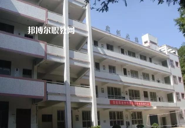 重慶五里店職業(yè)中學(xué)2022年報(bào)名條件、招生要求、招生對(duì)象 