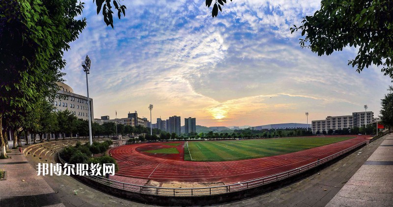 重慶第二農(nóng)業(yè)學(xué)校2022年報(bào)名條件、招生要求、招生對象