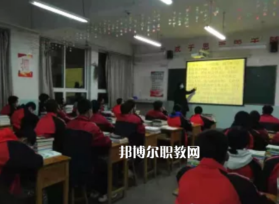 定西高級職業(yè)技術(shù)學校2022年招生錄取分數(shù)線