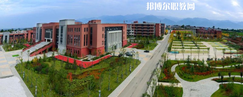 陜西建設(shè)技師學(xué)院2021年報(bào)名條件、招生要求、招生對象