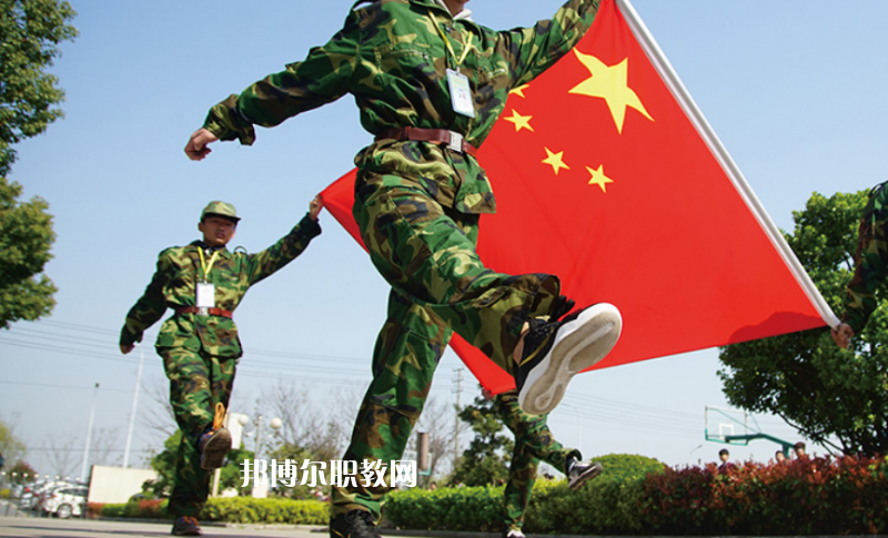 泰州市博日電腦技術(shù)學(xué)校2022年報名條件、招生要求、招生對象