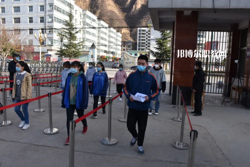 武都職業(yè)中學(xué)2022年報(bào)名條件、招生要求、招生對(duì)象
