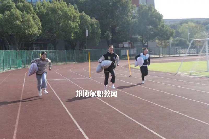 無(wú)錫汽車工程高等職業(yè)技術(shù)學(xué)校網(wǎng)站網(wǎng)址