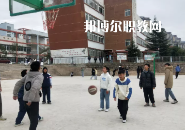 清鎮(zhèn)中等職業(yè)技術(shù)學(xué)校2022年學(xué)費、收費多少