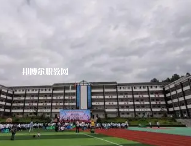 正安縣技工學(xué)校2022年報(bào)名條件、招生要求、招生對(duì)象