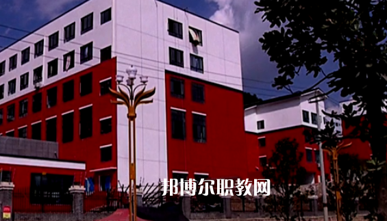 貴州鳳岡縣中等職業(yè)學(xué)校2022年報名條件、招生要求、招生對象