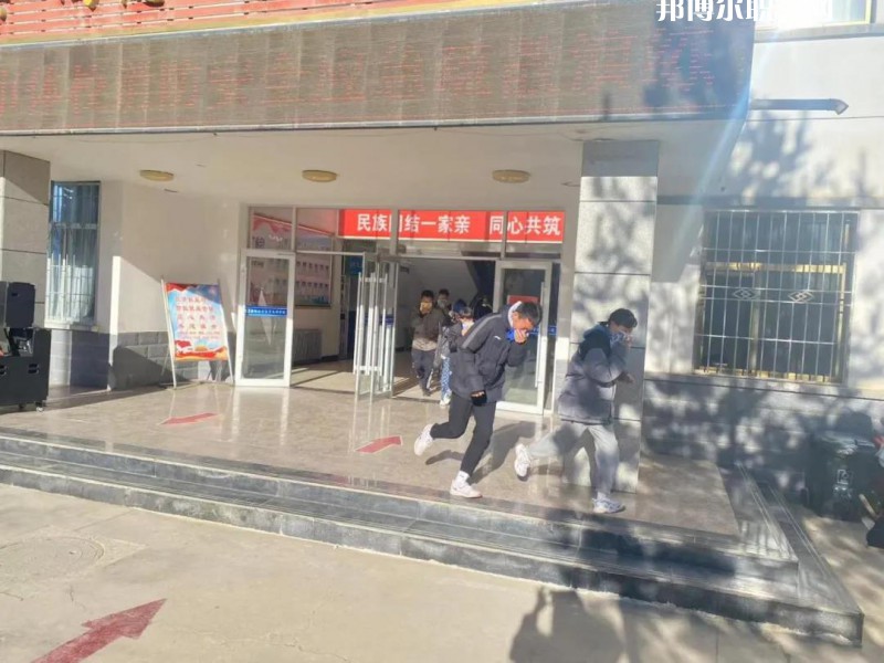 嘉峪關(guān)體育運(yùn)動學(xué)校2022年學(xué)費(fèi)、收費(fèi)多少