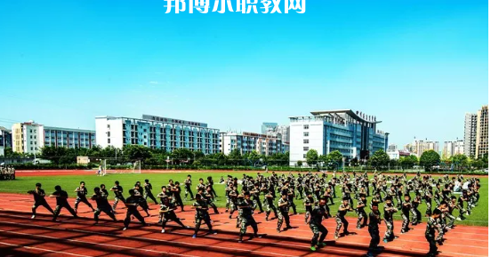 四川商貿(mào)學(xué)校怎么樣、好不好