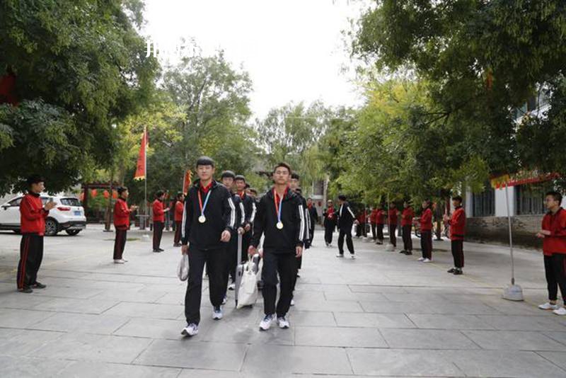 平?jīng)鲠轻嘉奈鋵W(xué)校2022年報(bào)名條件、招生要求、招生對象