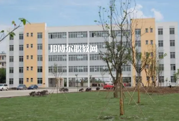 四川省廣漢市職業(yè)中專學(xué)校2022年報名條件、招生對象、招生要求