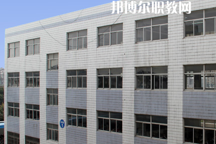 江蘇金壇中等專業(yè)學校2022年報名條件、招生要求、招生對象