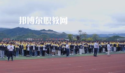 習(xí)水中等職業(yè)學(xué)校2022年報(bào)名條件、招生要求、招生對(duì)象